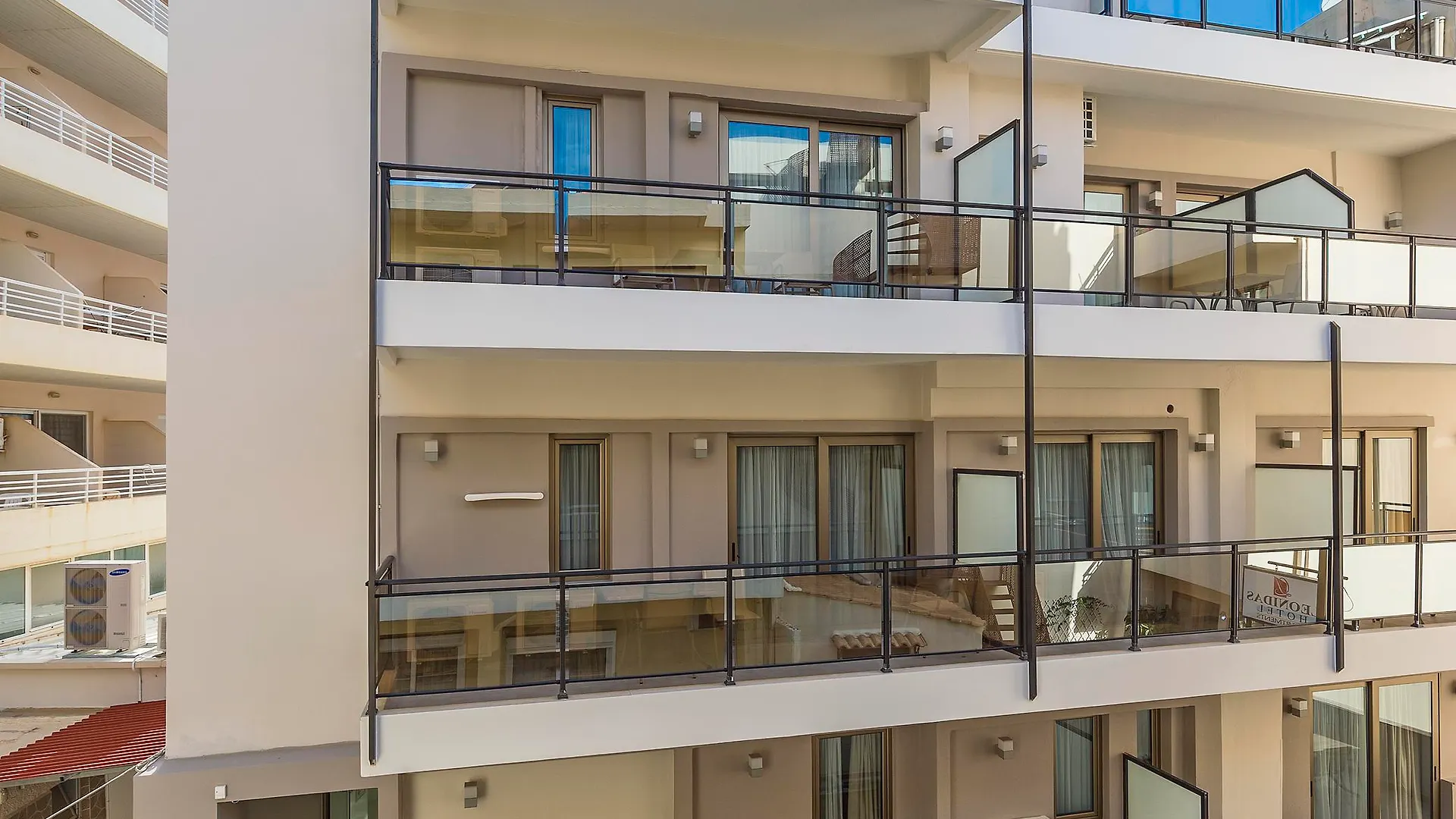 Leonidas Hotel & Apartments Rethymno  Greece