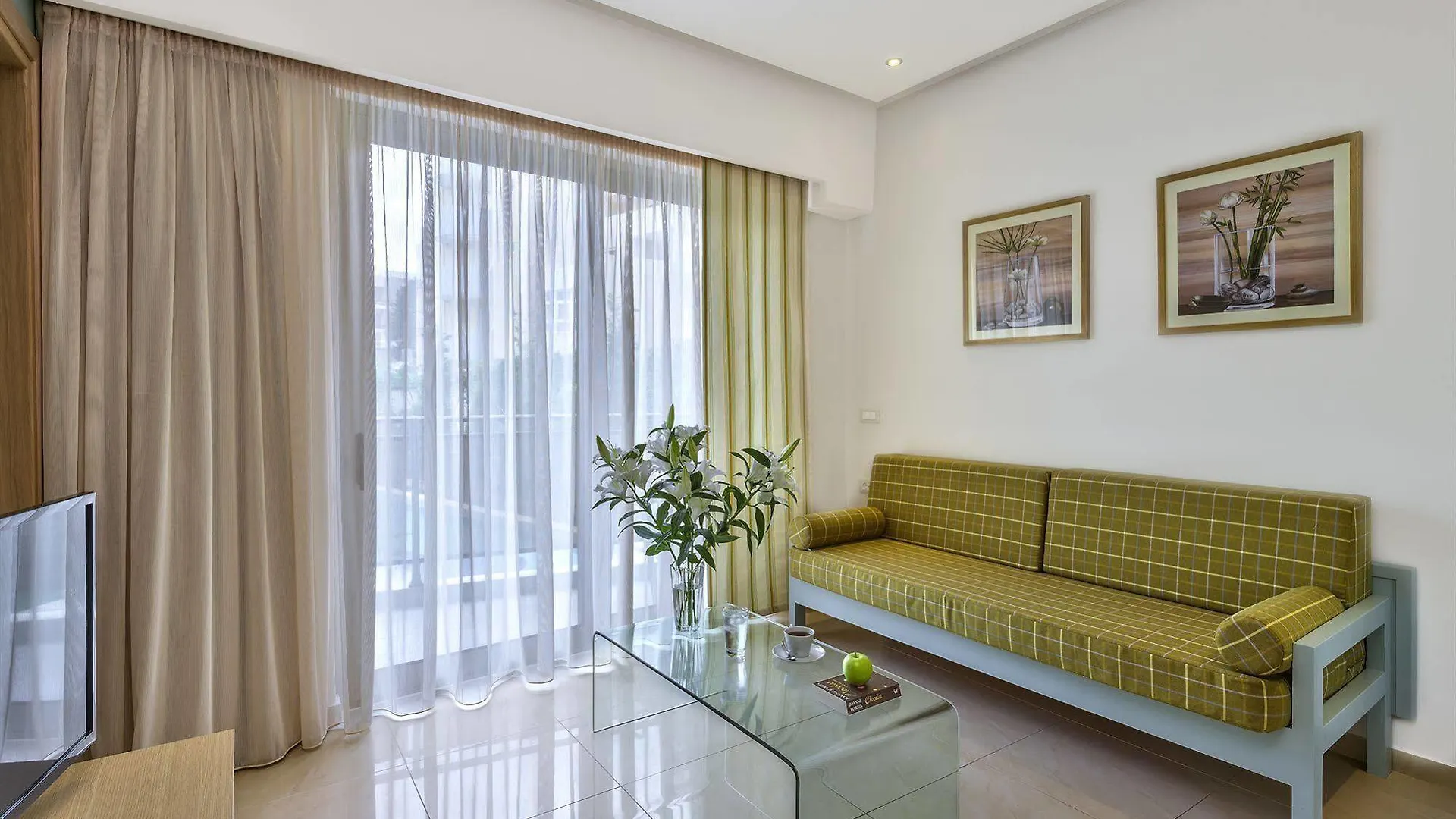 *** Aparthotel Leonidas Hotel & Apartments Rethymno  Greece